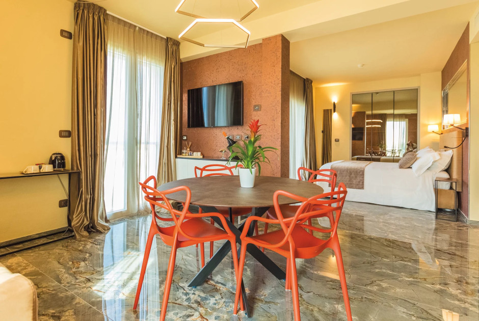 media.Slide-Suite-Capricornus_3Hotel-Arizona-Riccione