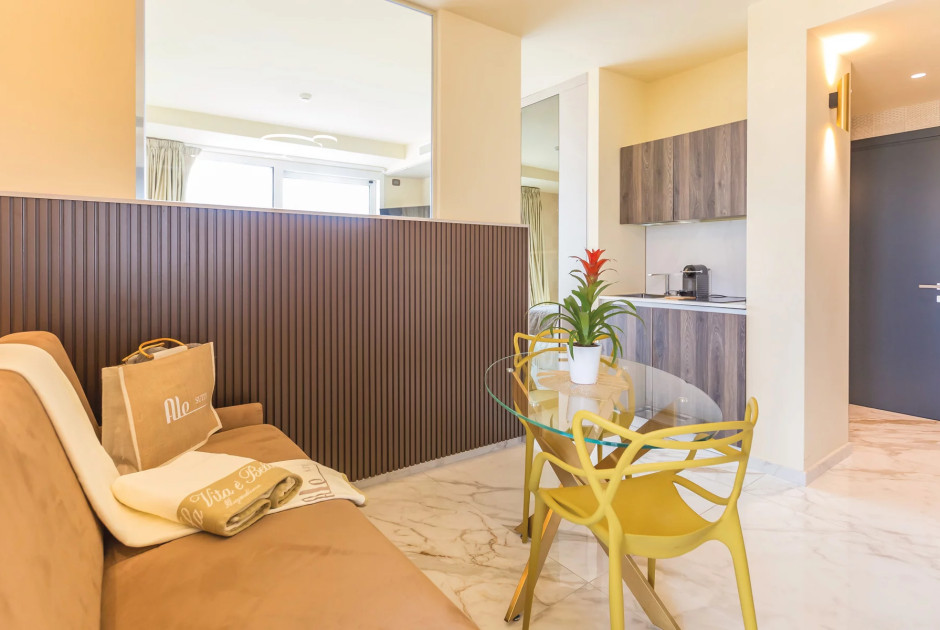 media.Slide-Taurus-Scorpio_1Hotel-Arizona-Riccione