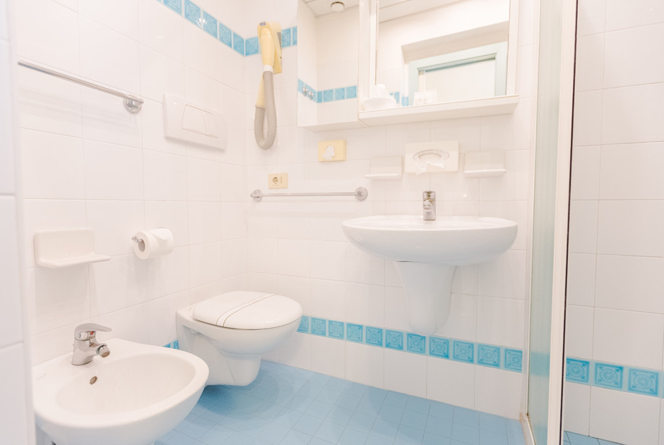 media.Camere-PrestigeVistaMare_5-Hotel-Arizona-Riccione